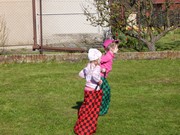 Čarodějnické odpoledne s rodiči na školní zahradě